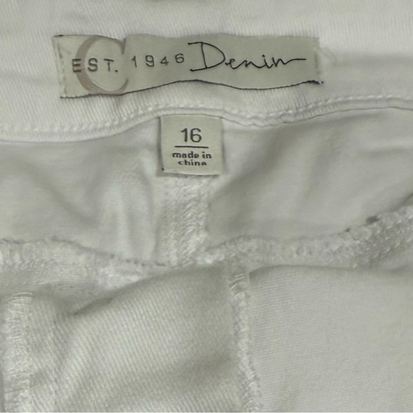 Stylish White Button-Front Midi Skirt New without tags - Picture 3 of 3